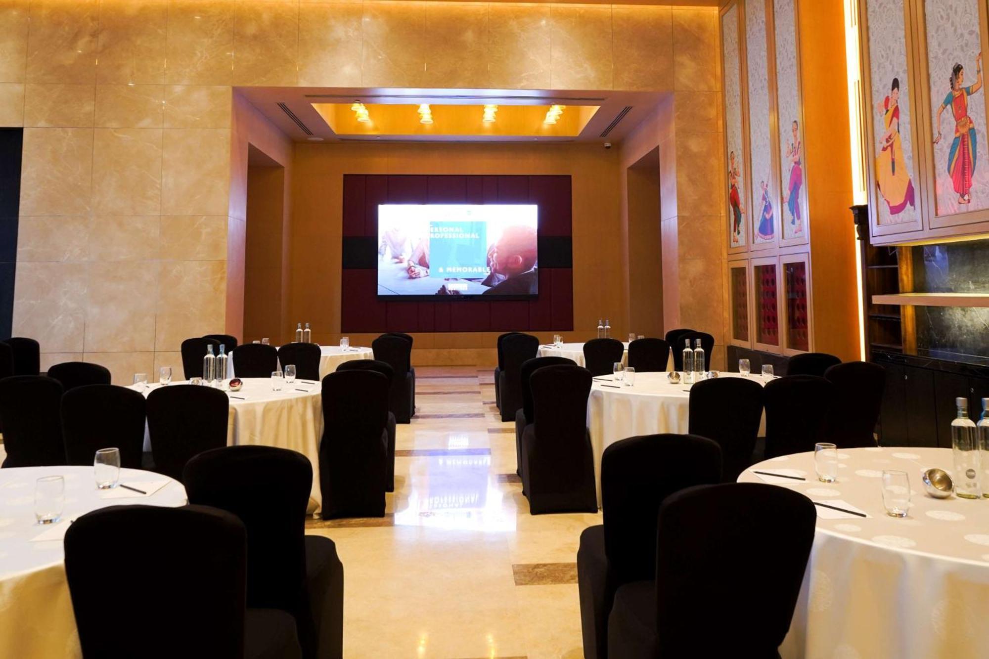 होटल Radisson Blu 5*